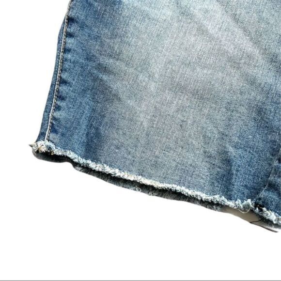 Aeropostale Cut off denim shorts size 34 Med wash - Picture 7 of 8